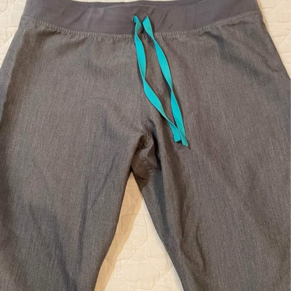 Figs- Livingston Basic Scrub Pants M/T